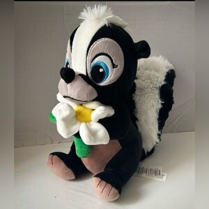 Disney Store Bambi FLOWER THE SKUNK Plush Holding White Flower Stuffed Toy